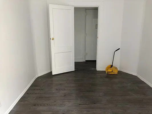 Rented by Sovereign Associates | media 8