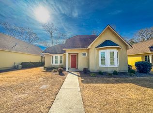 8 Clayton Ln, Statesboro, GA 30461