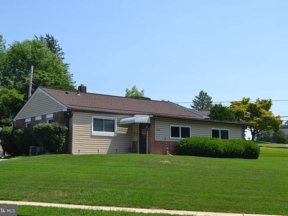 5th image of 2220 Baldwin Run Dr