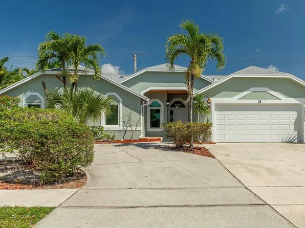 118 Queens Lane, Royal Palm Beach, FL 33411