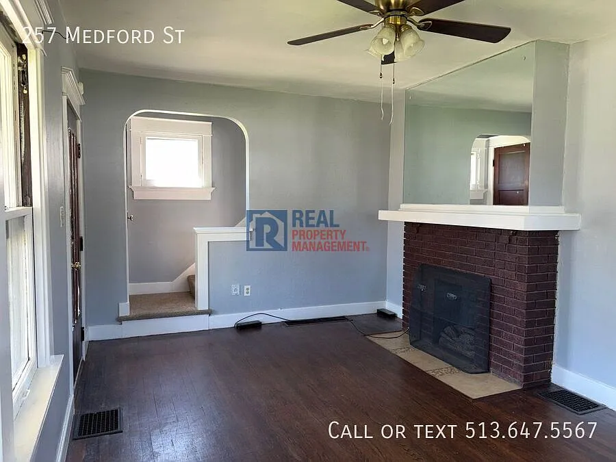 Single Family home 3 BR 1BA — Photo 3