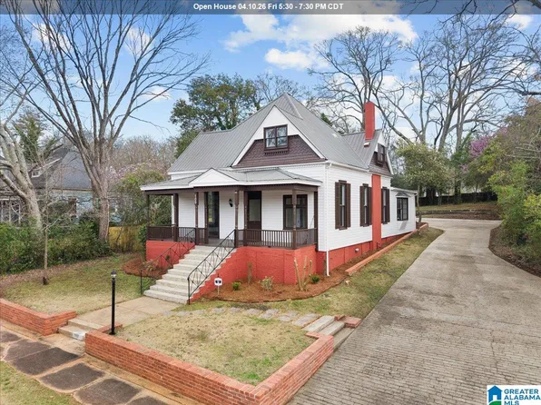 109 Margaret St, Talladega, AL 35160