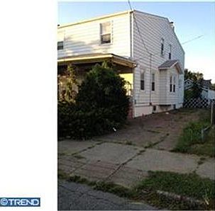 2nd image of 46 Francis Ave
