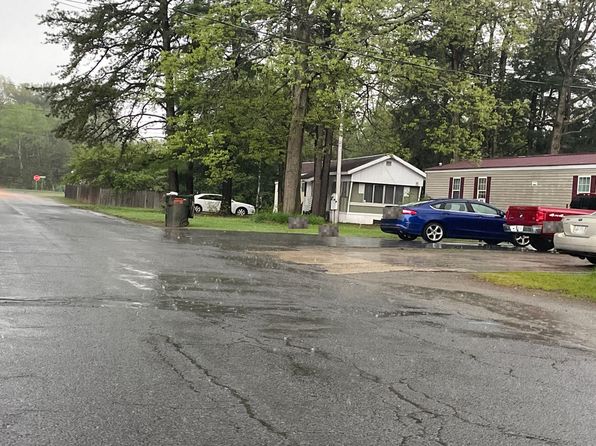 19 Indiana Ave, Queensbury, NY 12804