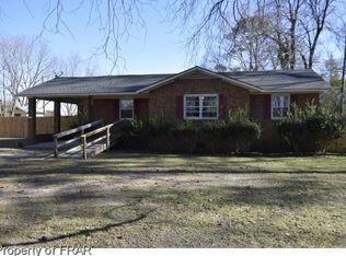 1612 Minnie Hall Rd, Autryville, NC 28318