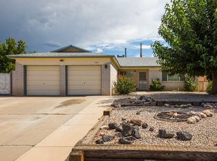 7104 Prairie Rd NE, Albuquerque, NM 87109