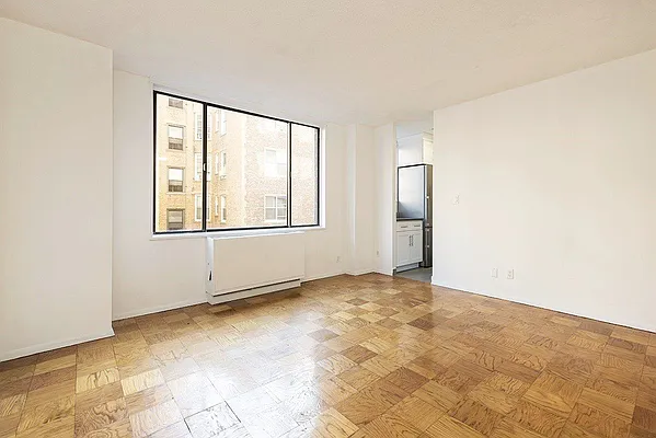 Rented by Bold New York | media 4