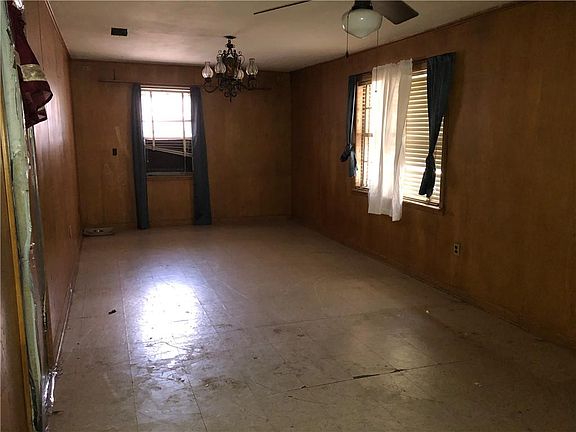 5th image of 114 Darden Dr