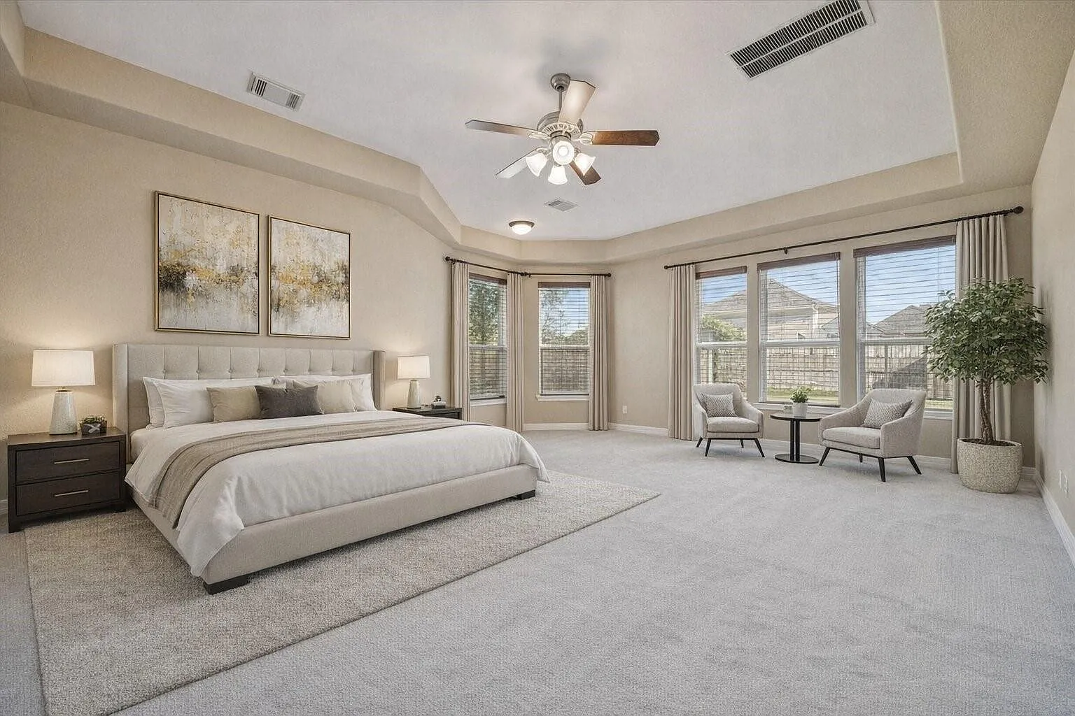 5 bed, 3.5 bath, 4300 sqft, $4,500 — Photo 4