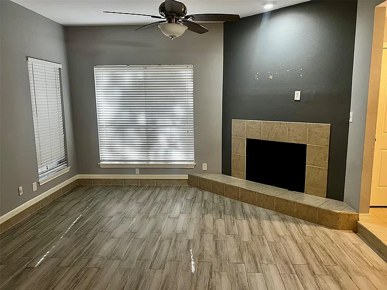 3100 Walnut Bend Ln #123 — Photo 1