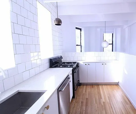 Rented by Cheskel Meisels, LREB | media 20