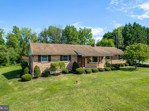 173 Plum Creek Rd, Bernville, PA 19506