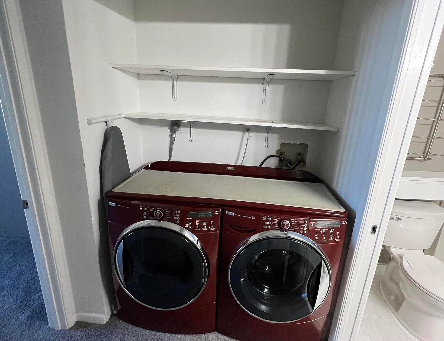 2 bed, 2.0 bath, 1180 sqft, $3,100 — Photo 3