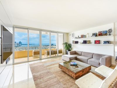 848 Brickell Key Dr APT 3306, Miami, FL, 33131