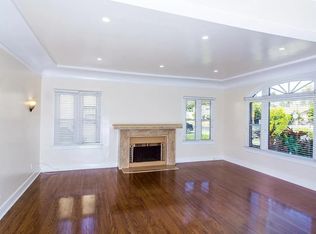 2707 S West View St, Los Angeles, CA 90016