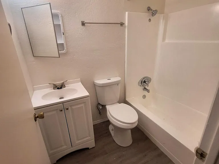 36 W Pasadena Ave #2 — Photo 9