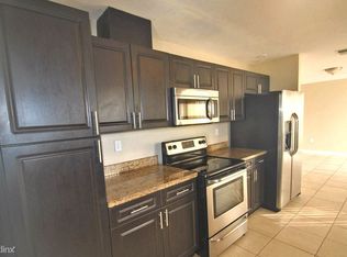 9960 SW 9th Ct, Pembroke Pines, FL 33025