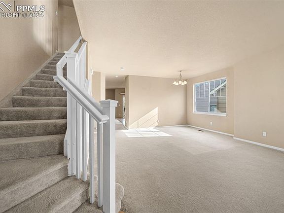 3rd image of 2235 Bucolo Ave