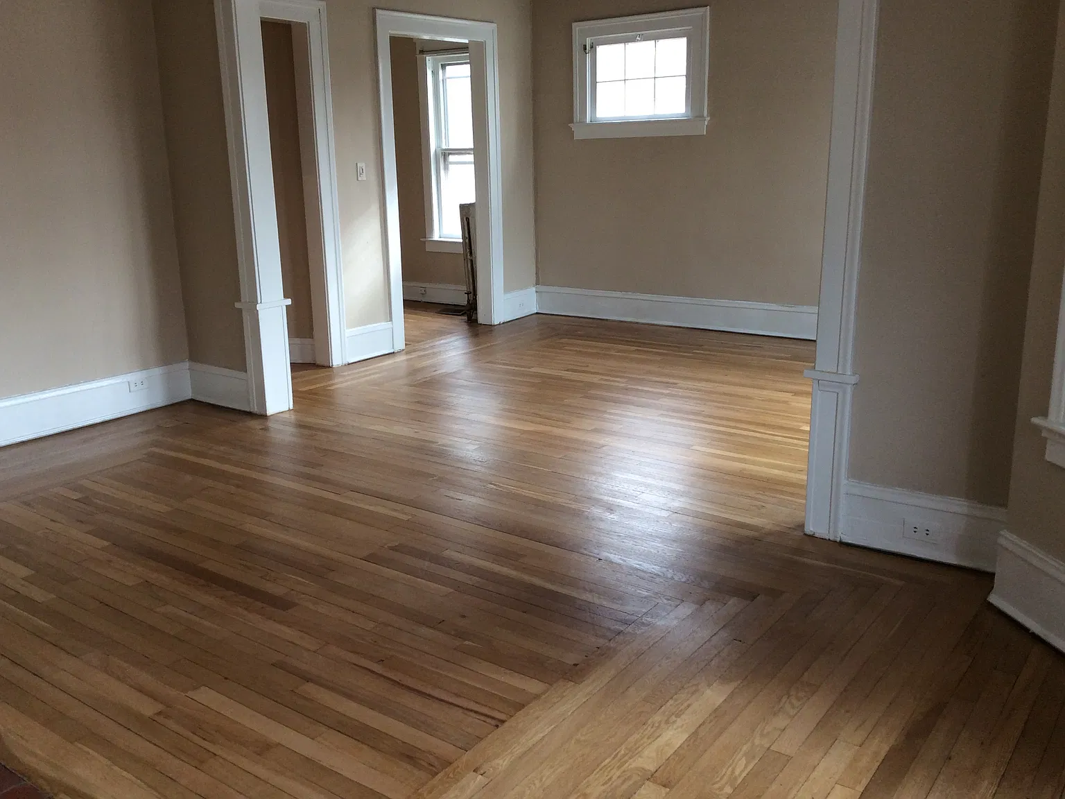 2 bed, 950 sqft, $1,250 — Photo 3