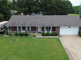 1201 Daniel Dr, Paragould, AR 72450