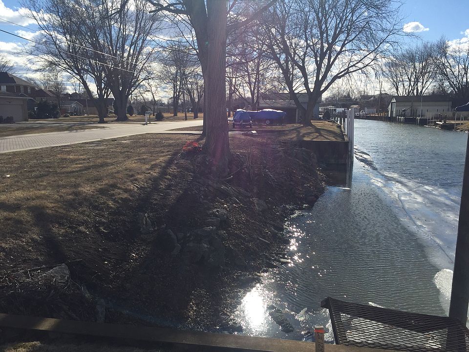 Canal Parcel