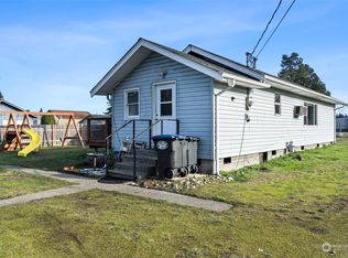 201 Olympia St SE, Rainier, WA 98576