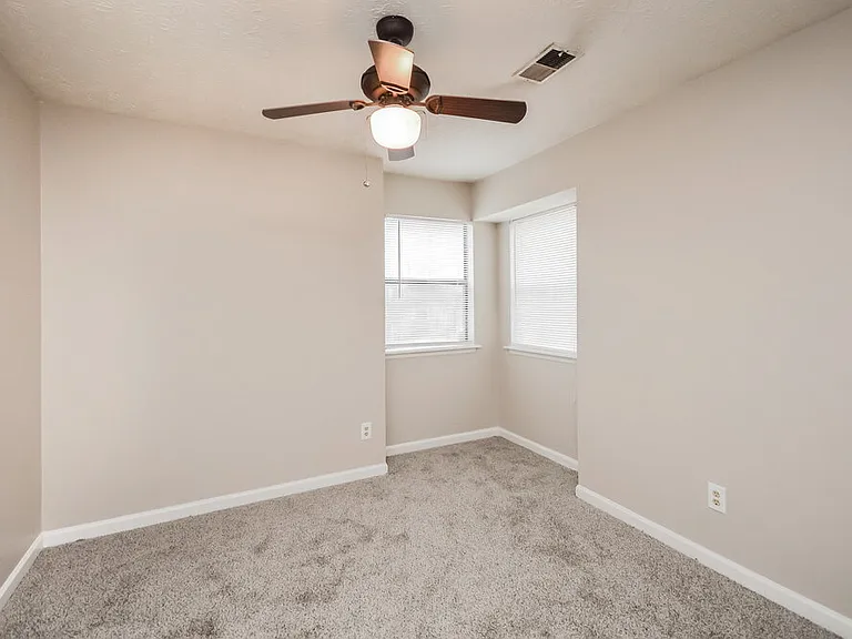 3806 Raiders Ridge Dr — Photo 16