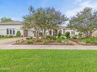 700 Farmington Dr, Lafayette, LA 70503