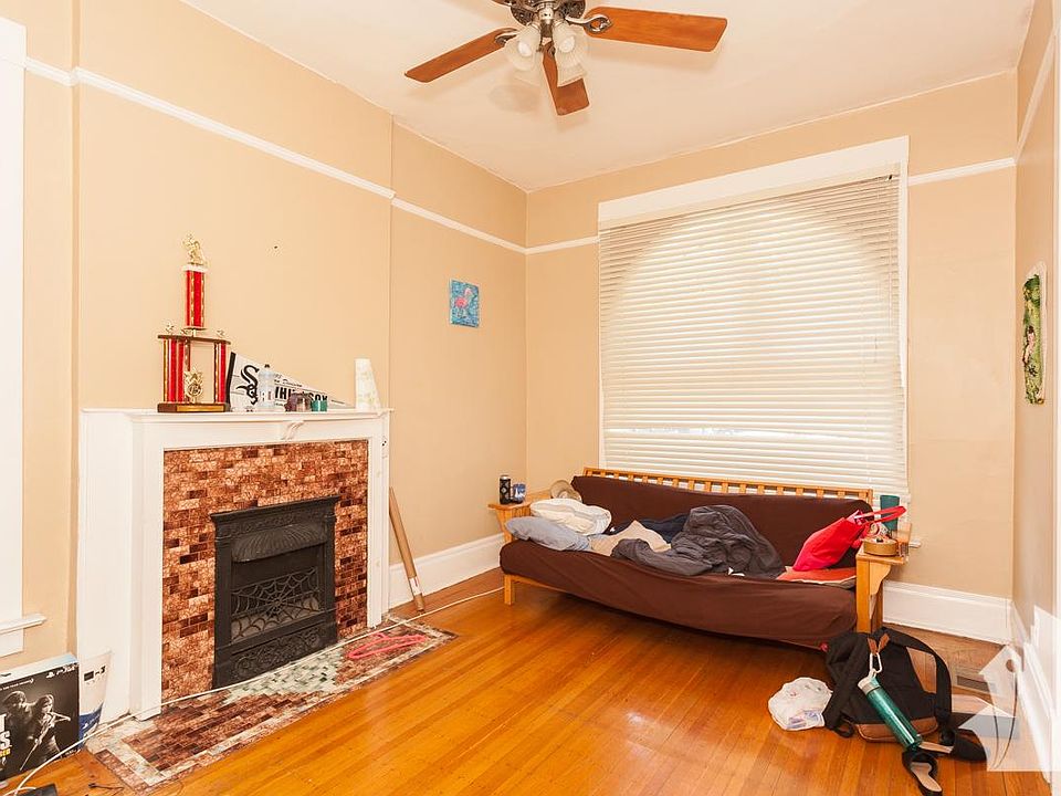 1st image of 1545 W Leland Ave #1W