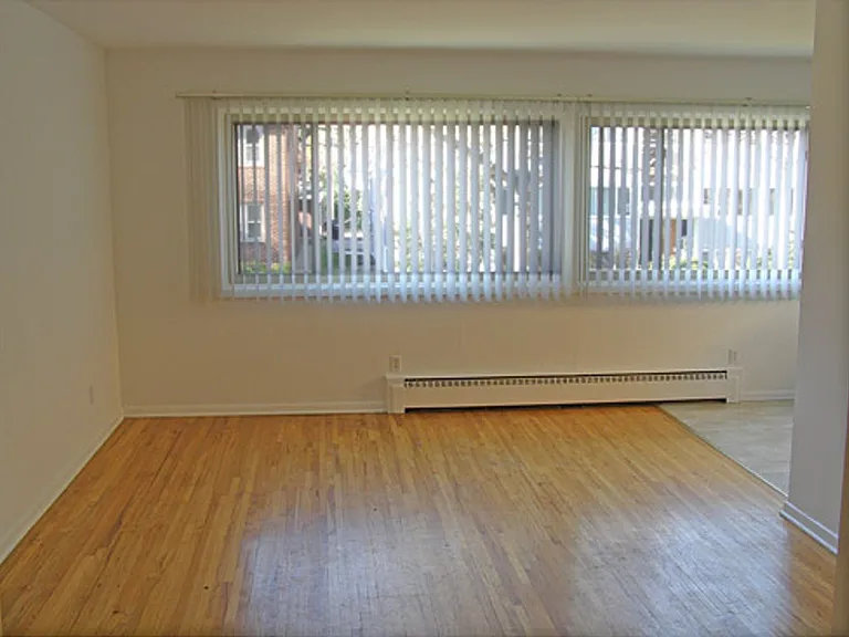 3509 Emerson Ave S — Photo 5