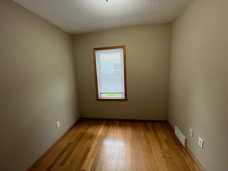 1001 Hubbard Ave — Photo 12