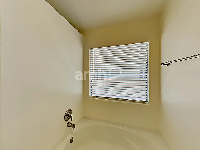 342 W Calle Paso Suave — Photo 14