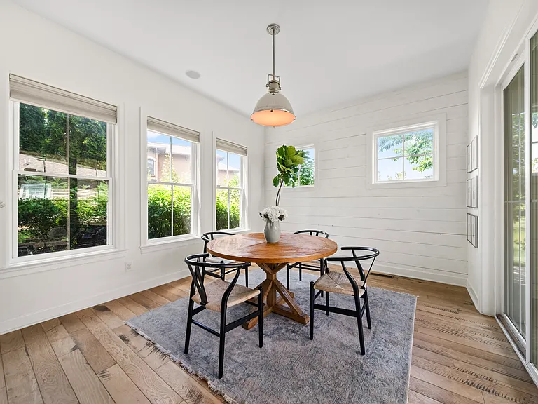 10420 Pagoda Way — Photo 7