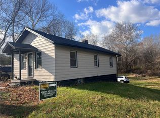 1747 Galilee Rd N, Wampum, PA 16157