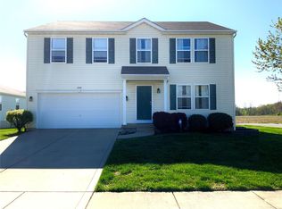 3745 Winward Way Dr, Swansea, IL 62226