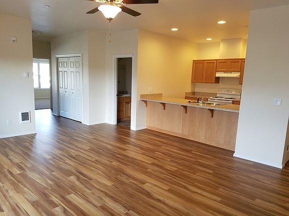 2nd image of 2270 SW 2nd St #3