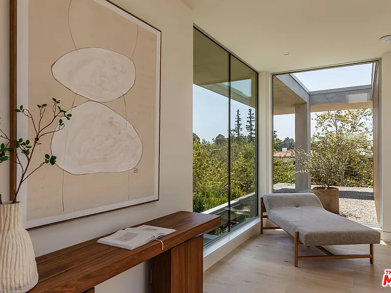 634 Moreno Ave — Photo 26