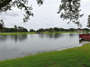 26 Crest Gate, Houston, TX 77082