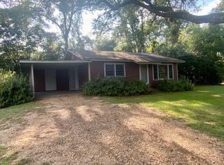 819 Holmes St, Tylertown, MS 39667