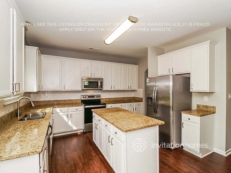 11422 Sidney Crest Ave — Photo 9
