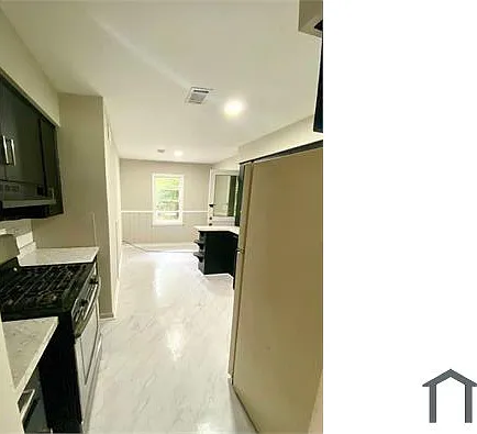 3 bed, 1241 sqft, $1,250 — Photo 3