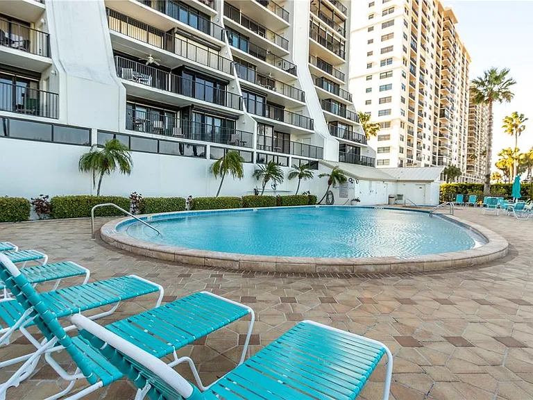 1250 Gulf Blvd #703 — Photo 33