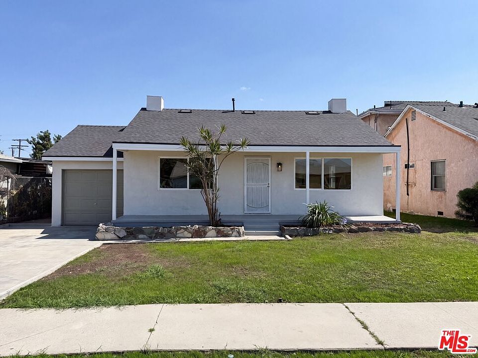 1st image of 818 W 130th St