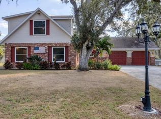 2115 Shadow Oaks Rd, Sarasota, FL 34240