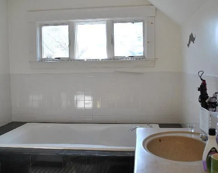 51 Gardner St #2 — Photo 6