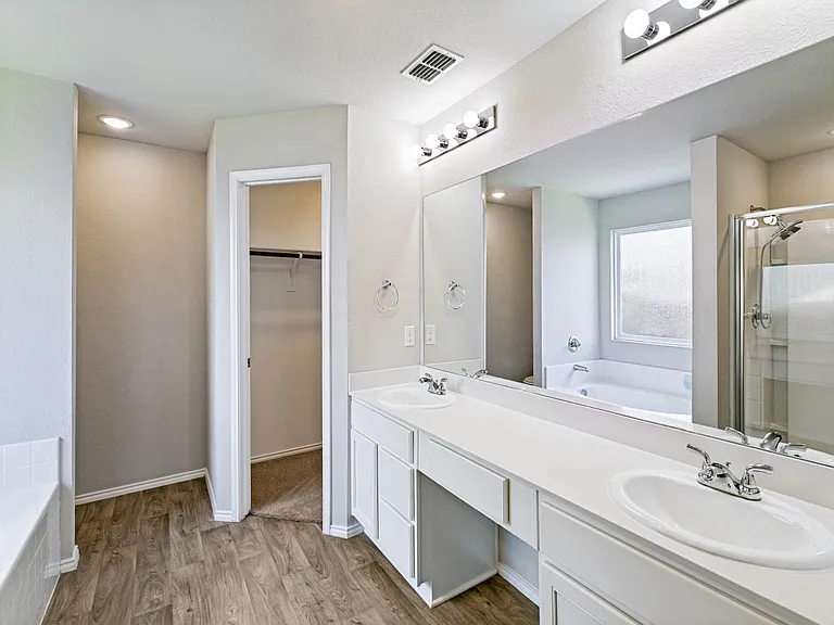 616 Timberwood Dr — Photo 10