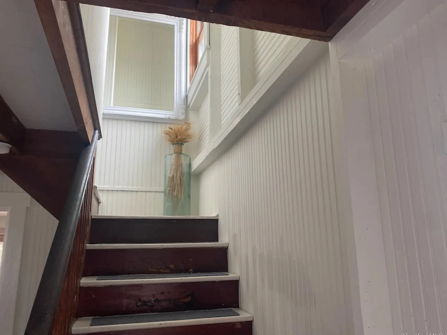 5 bed, 2.0 bath, 1300 sqft, $7,500 — Photo 3
