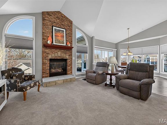 2nd image of 304 Gullane Dr
