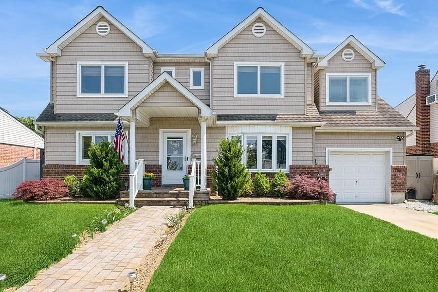1st image of 2716 Sheila Court