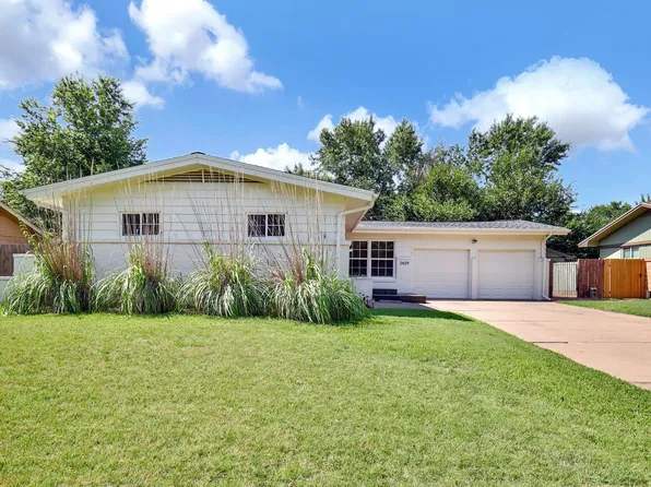 2429 W Manhattan Dr, Wichita, KS 67204